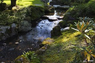 Unique Japan Tours Kanazawa Kenrokuen Garden River