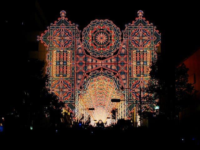 Unique Japan Tours Kobe Luminarie Illuminations Christmas Romantic