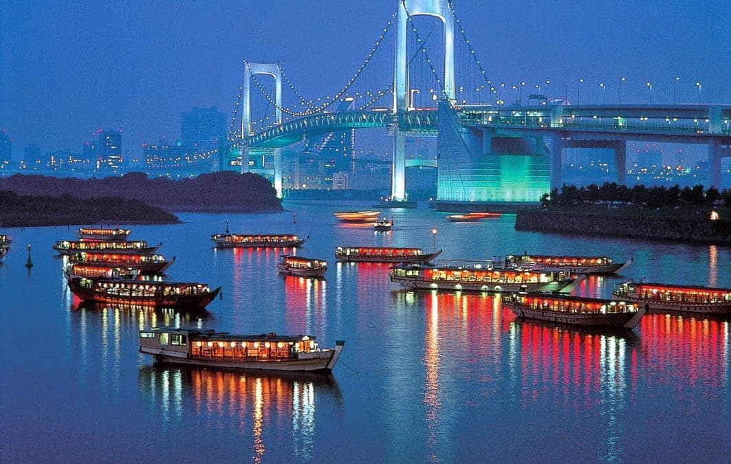 Honeymoons in Japan: Romantic Tokyo