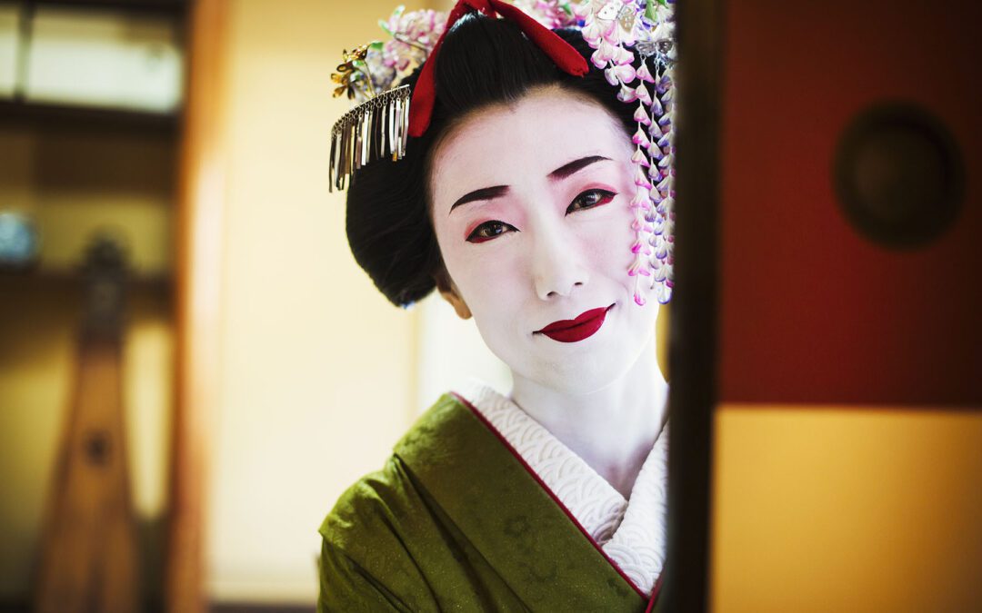 Cultural Customs and Etiquette in Japan