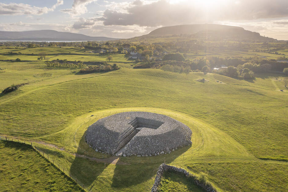 アイルランドの世界遺産：豊かな歴史と自然の宝庫